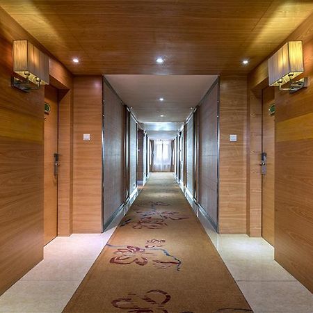 Vienna Hotel Guangzhou Airport Εξωτερικό φωτογραφία