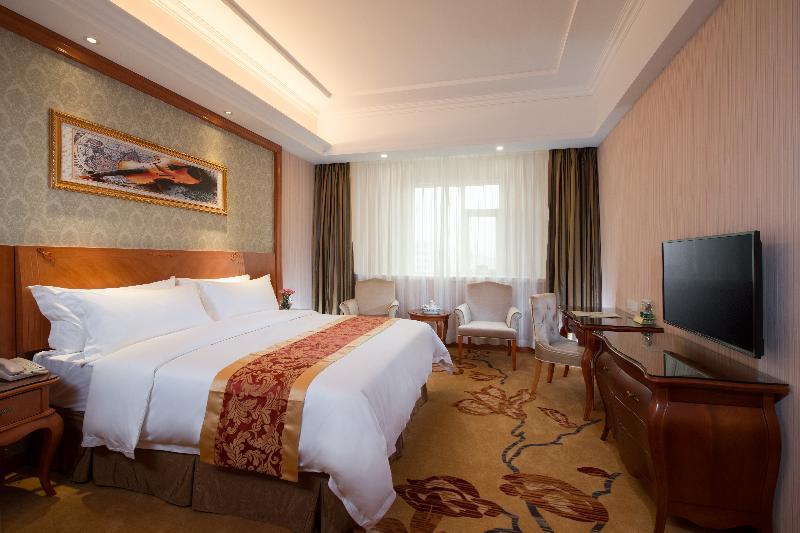 Vienna Hotel Guangzhou Airport Εξωτερικό φωτογραφία