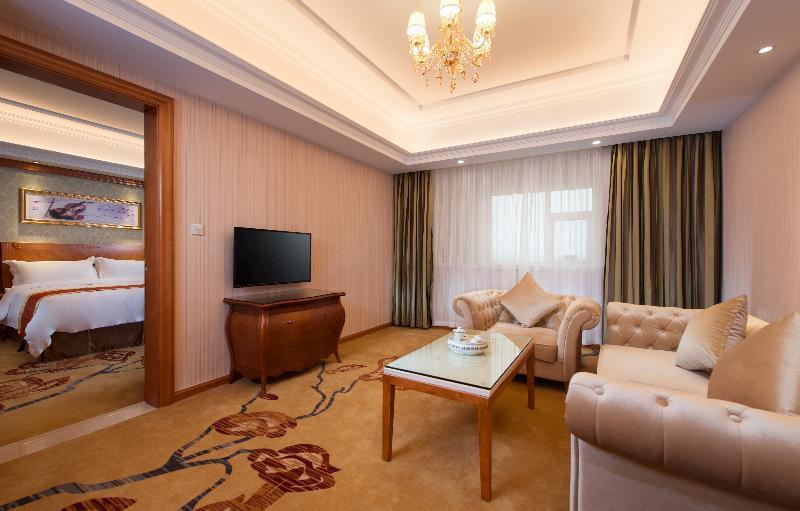 Vienna Hotel Guangzhou Airport Εξωτερικό φωτογραφία