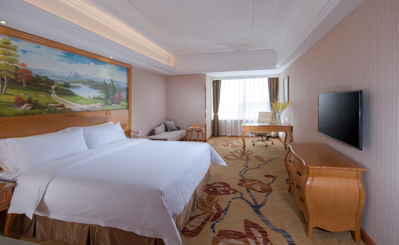 Vienna Hotel Guangzhou Airport Εξωτερικό φωτογραφία